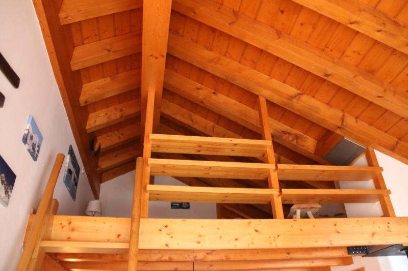 Two-Bedroom Apartment with Mountain View image 4