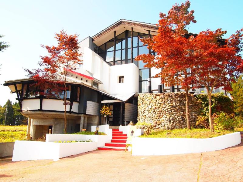 The Phat House - image 1