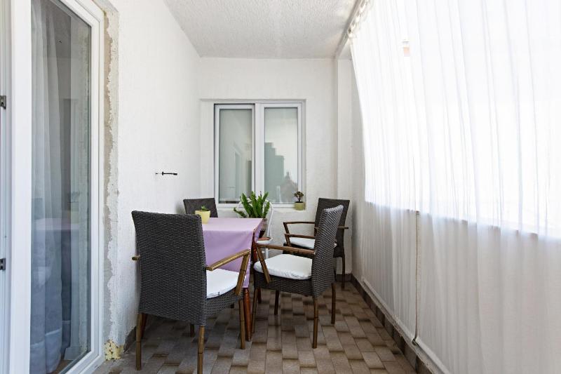 Two-Bedroom Apartment with Terrace image 4