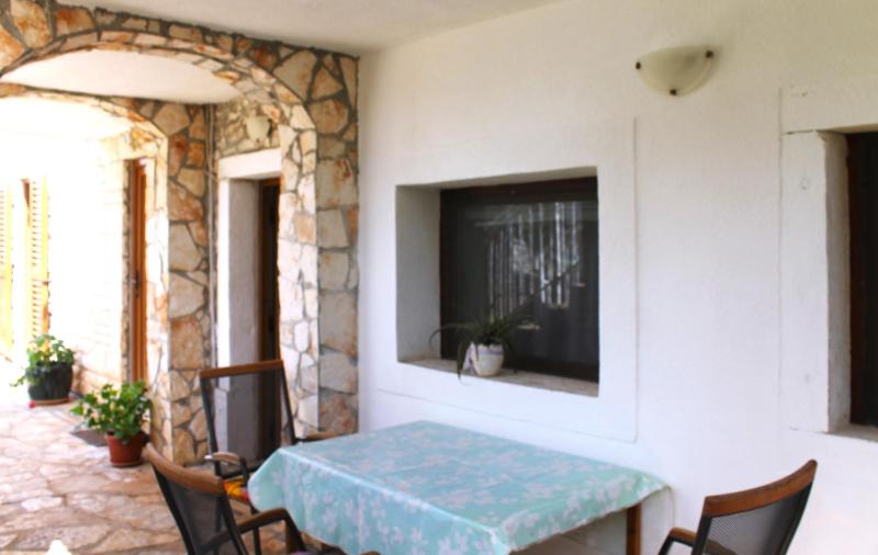 MARA House with Apartments - image 33