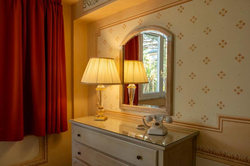 Junior Suite image 3
