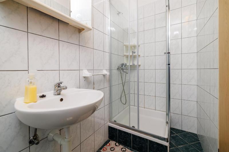 Standard Double Room - First Floor image 2