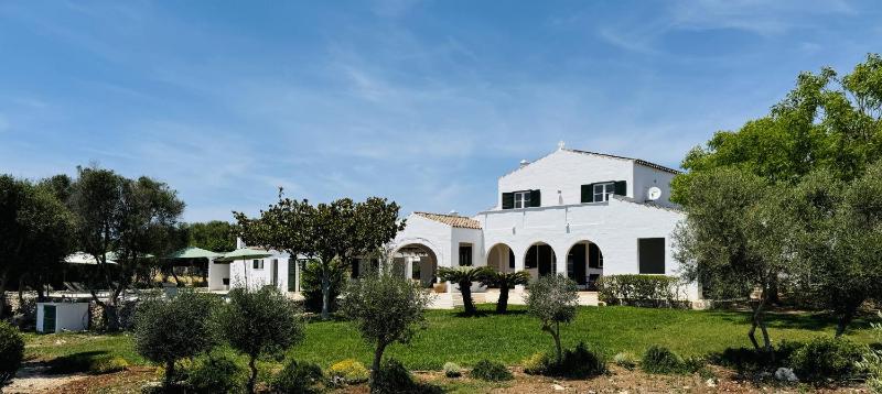 Five-Bedroom House image 1