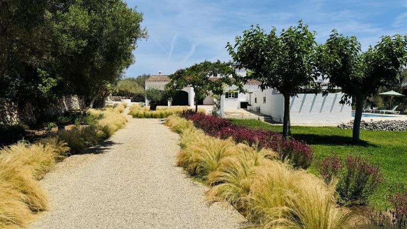 Five-Bedroom House image 4