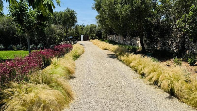 Five-Bedroom House image 3