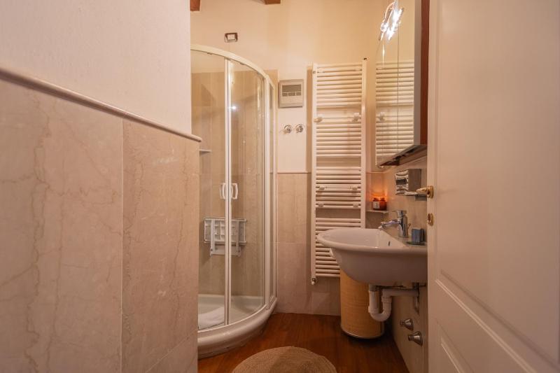 Residenza Dolce Lago by Rent All Como - image 12