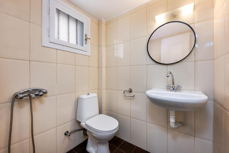 Hillside Elegance - image 10