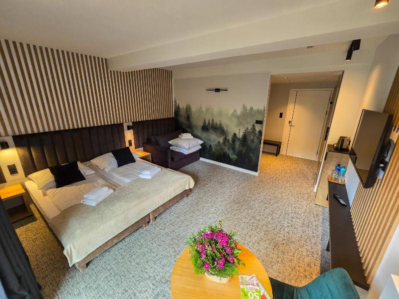 Standard Triple Room image 1
