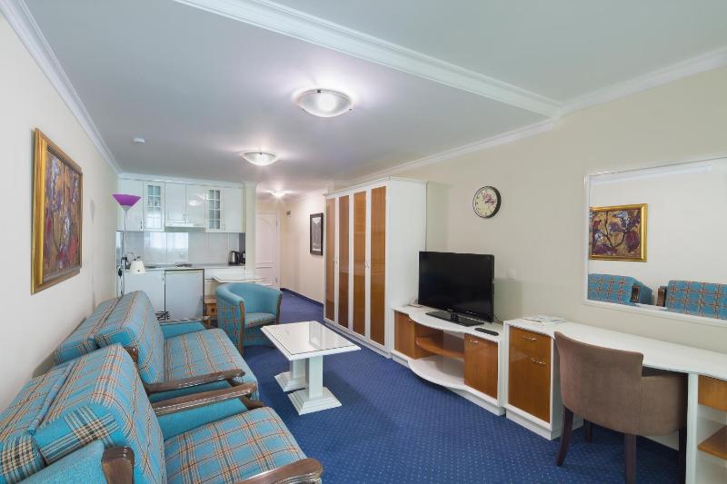 Two-Bedroom Apartment (4 Adults) image 3