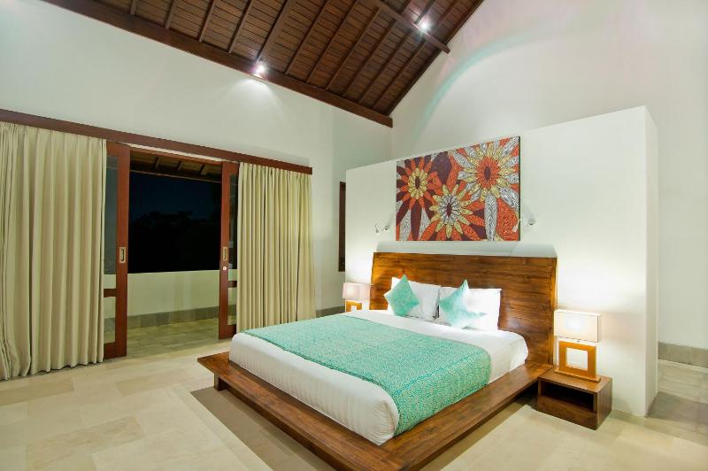 Villa Amalia Walk To Legian Beach - image 20