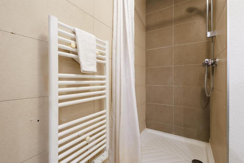 Two-Bedroom Apartment (6 Adults) image 4