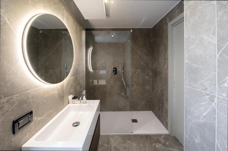 Junior Suite image 2