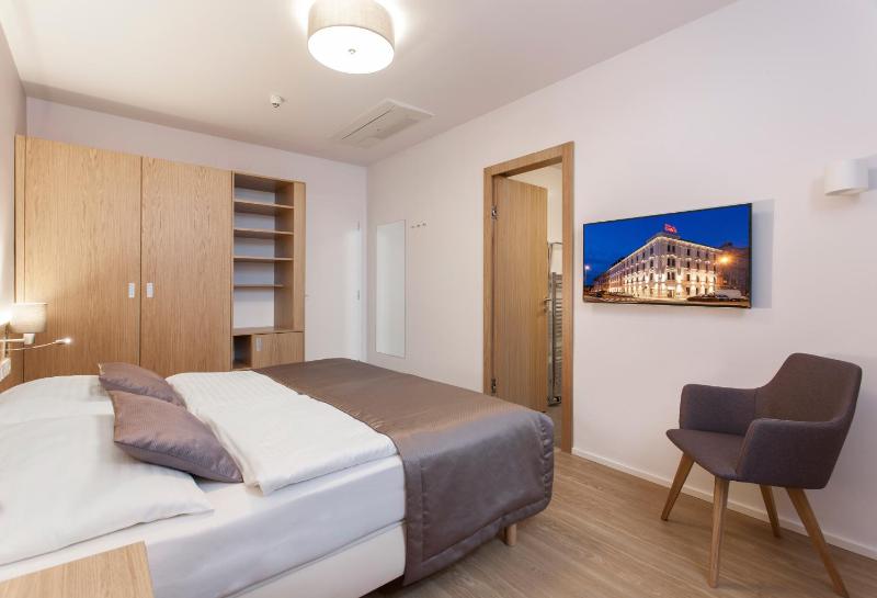 Superior Double or Twin Room image 3
