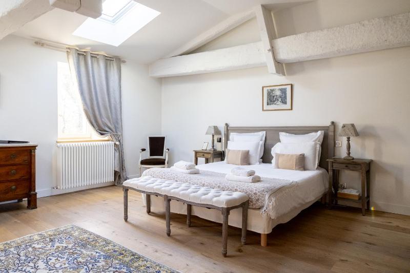Double Room with Park View image 2