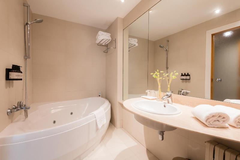 Junior Suite image 4