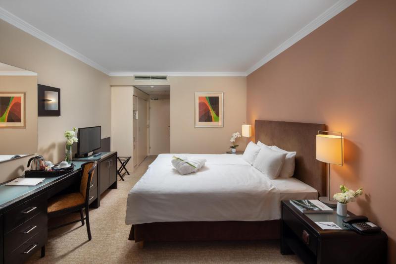 Superior King Room image 1