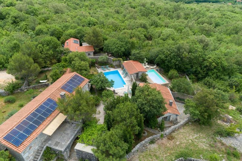 Villa image 3