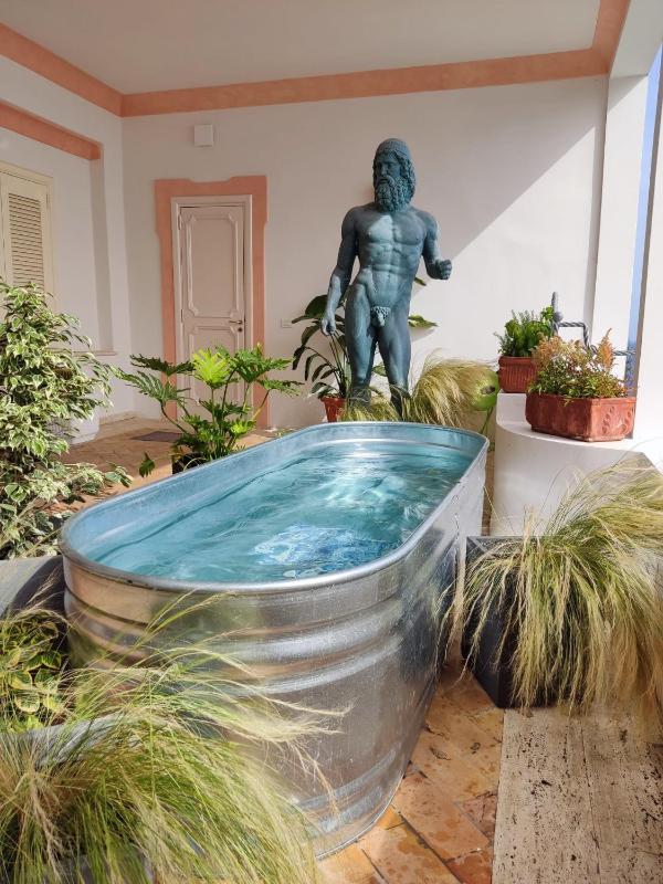 Villa Santa Chiara Positano Suites - image 41
