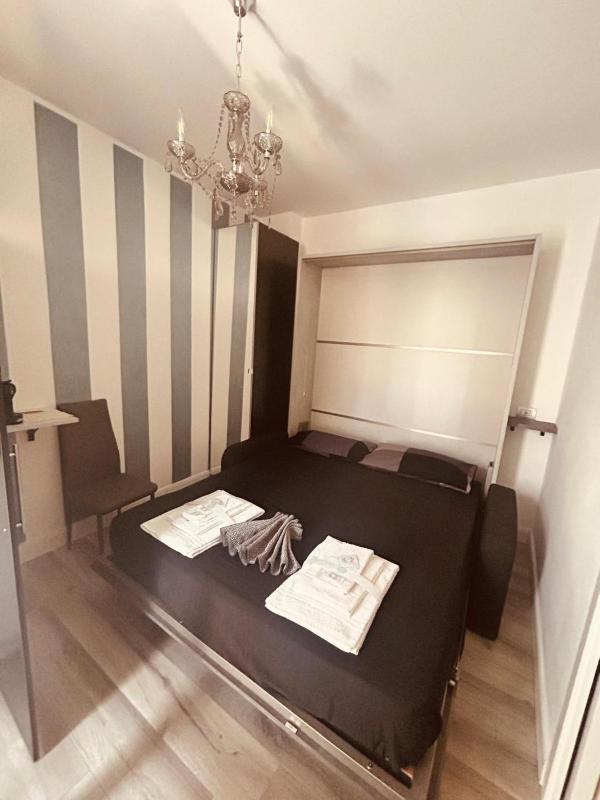 CHAMBRE BON BON - image 6