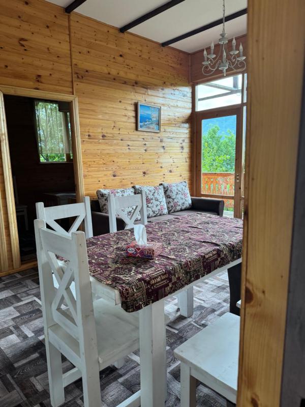 Superior Chalet image 2