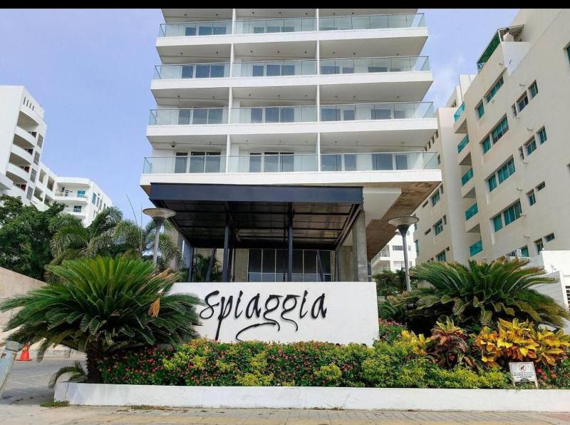 Apartamento con salida privada a la playa en Morros Cartagena - image 14