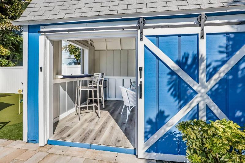 A Reel Beauty - 2 Blocks to Beach! Pool Spa Putting Green by Anna Maria Life Vacation Rentals - image 9