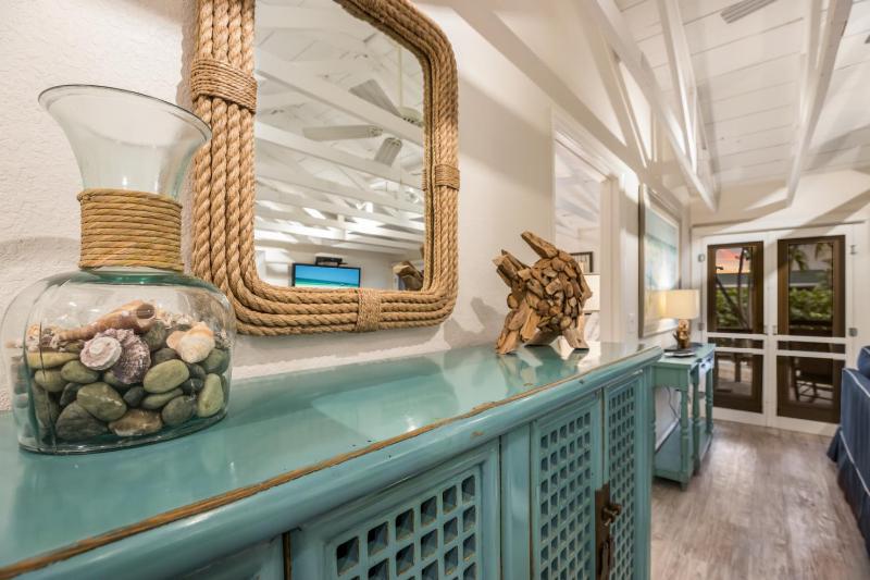 A Reel Beauty - 2 Blocks to Beach! Pool Spa Putting Green by Anna Maria Life Vacation Rentals - image 18