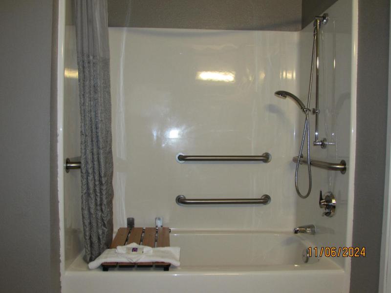 Double Room - Disability Access image 2