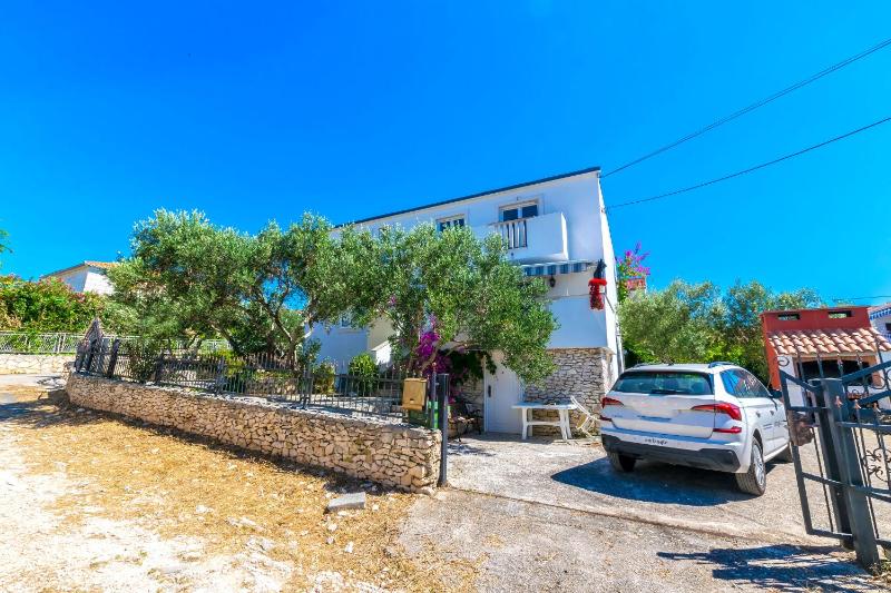 Apartment Jadranka - image 1