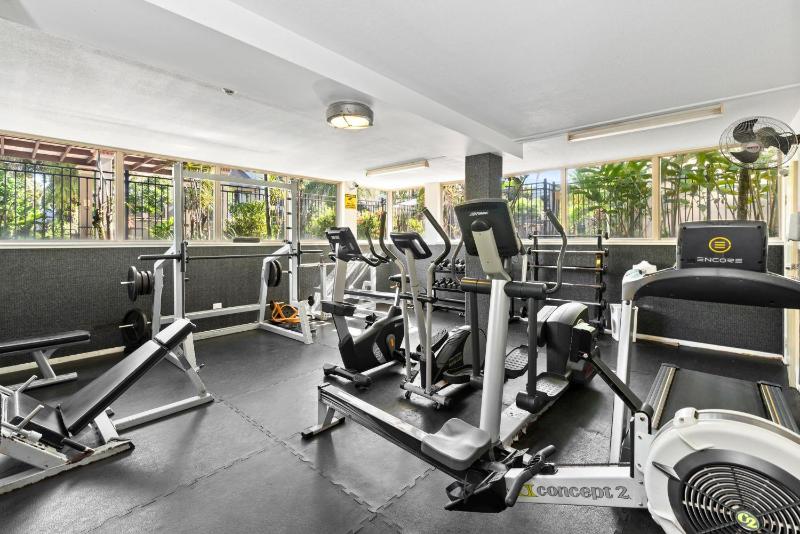 Lux Cairns - Tropical Stays Cairns - image 6