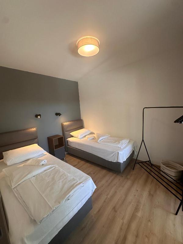 Apartments by the sea Pakostane - Biograd - 23357 - image 2