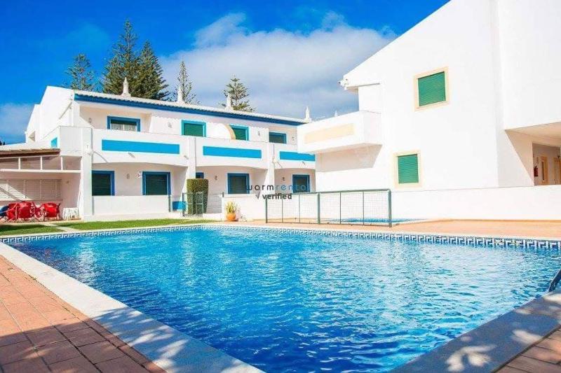 APARTAMENTOS OASIS BEACh - image 1