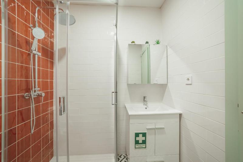 Downtown Suites by Vacationy - image 13