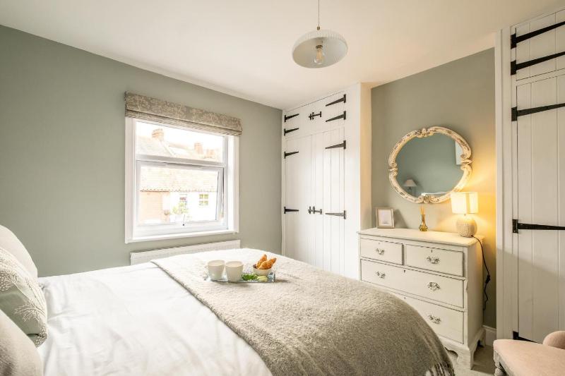 Wigeon Cottage Aldeburgh - Sleeps 4 - Adults only house - image 5