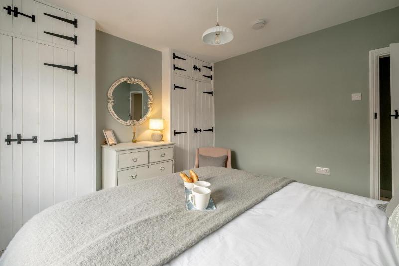 Wigeon Cottage Aldeburgh - Sleeps 4 - Adults only house - image 11