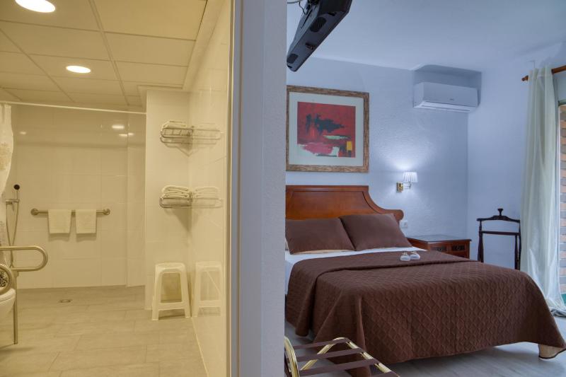 Hotel Polamar - image 39