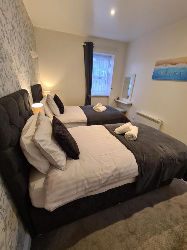 Meadowside Holiday Apartments - image 8