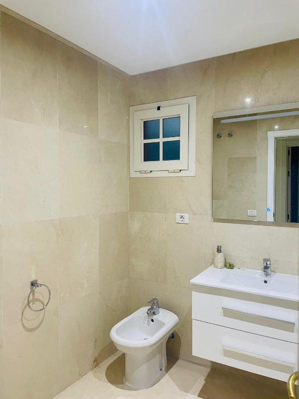 Apartment with large terrace in Terrazas del Duque - image 16