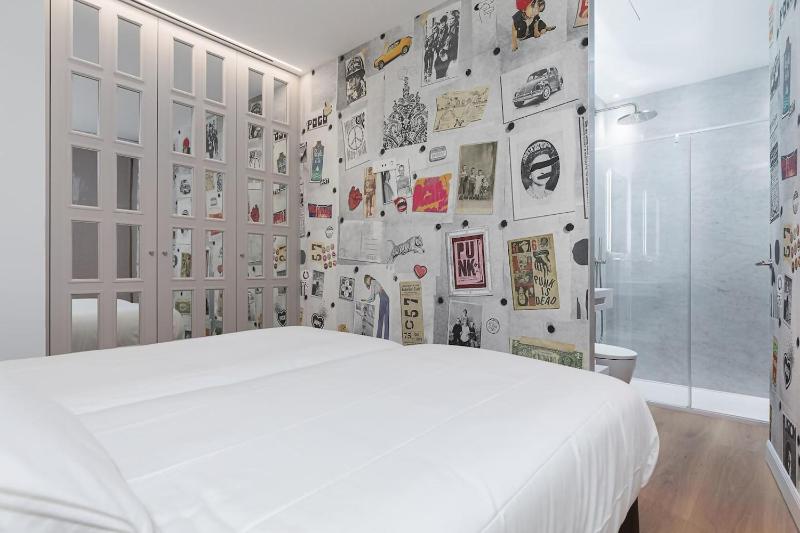 “Mondrian” new ac design lovers near La Concha - image 16