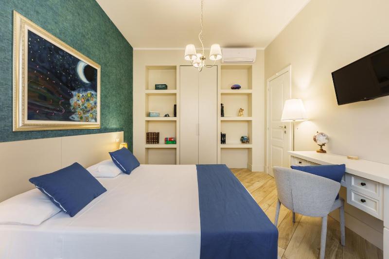 Junior Suite image 1