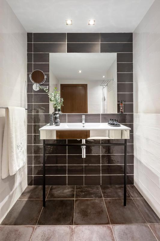 Superior Double Room image 2