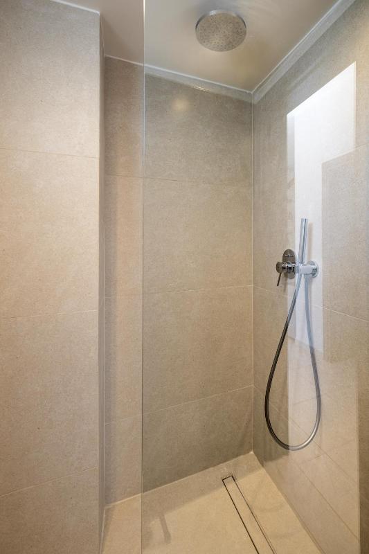 Junior Suite image 3