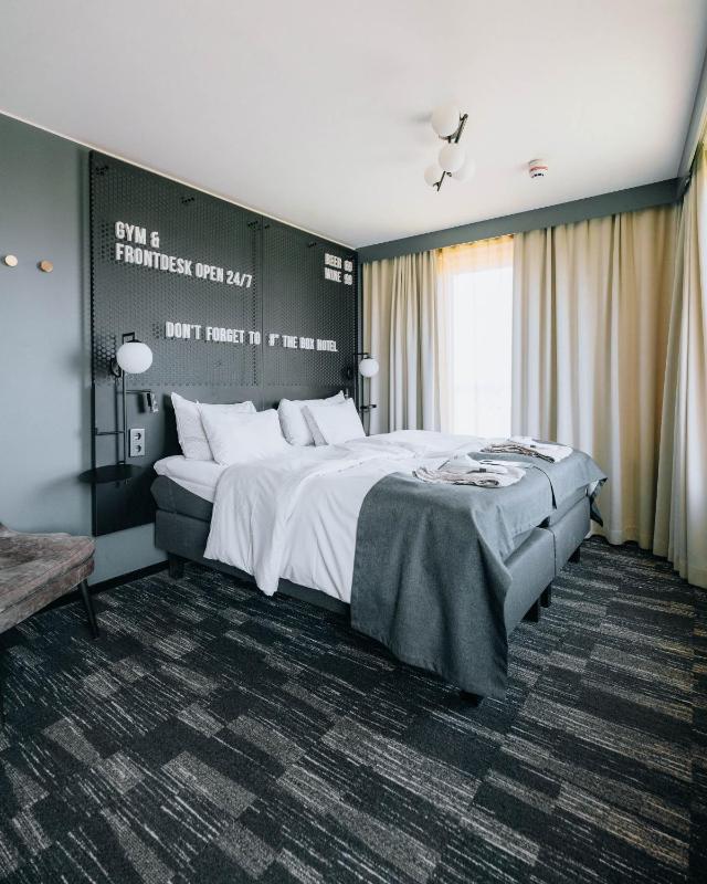 Superior Double Room image 3