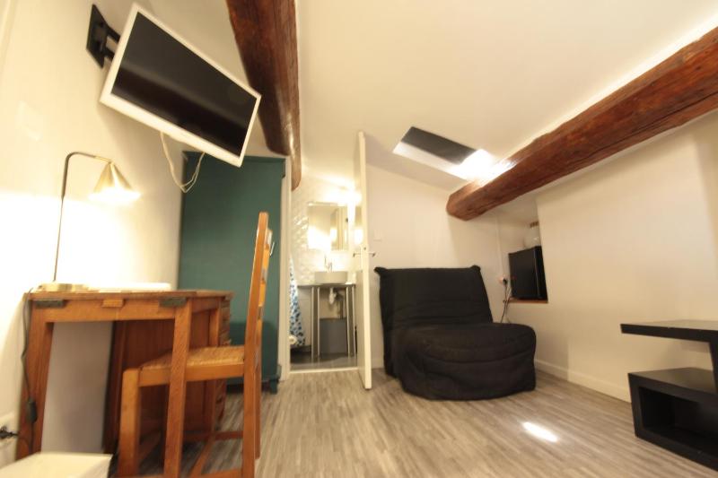 Standard Single Room image 4