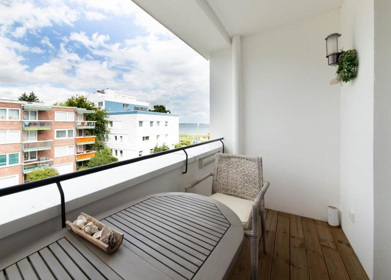 Apartment image 3