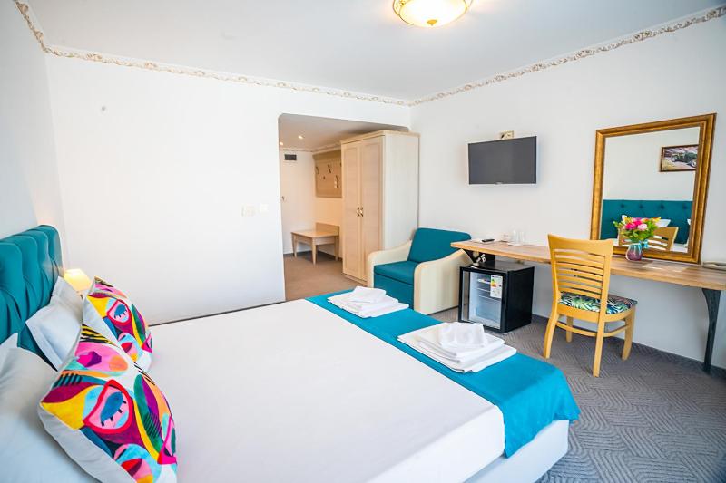 Royal Calisto Hotel - image 26