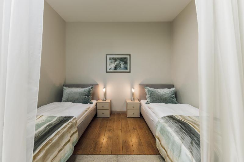 Mansard Twin Room image 1
