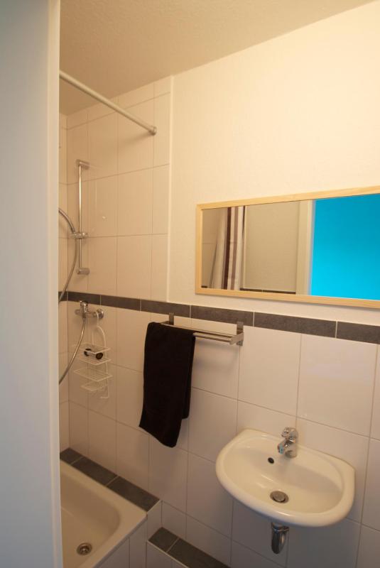Standard Single Room image 2