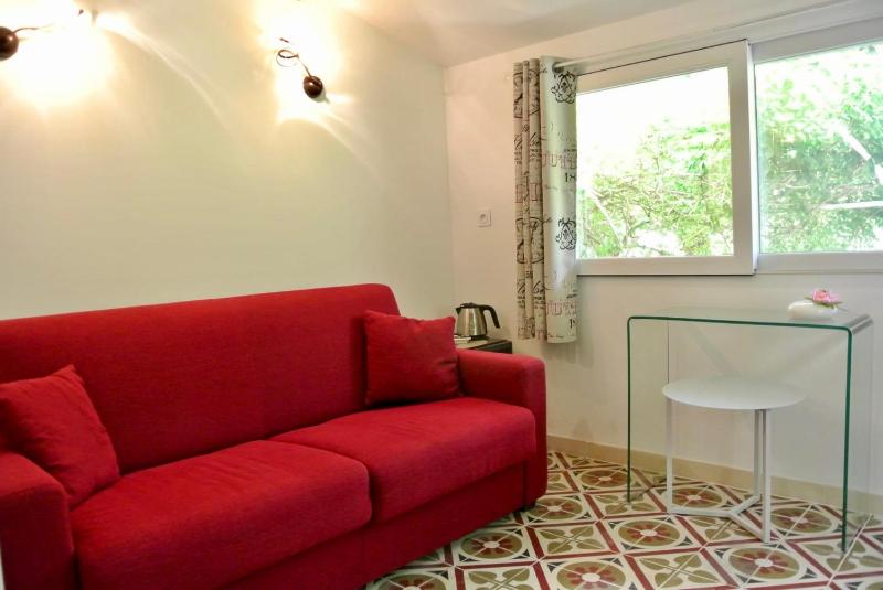 Superior Double Room image 3