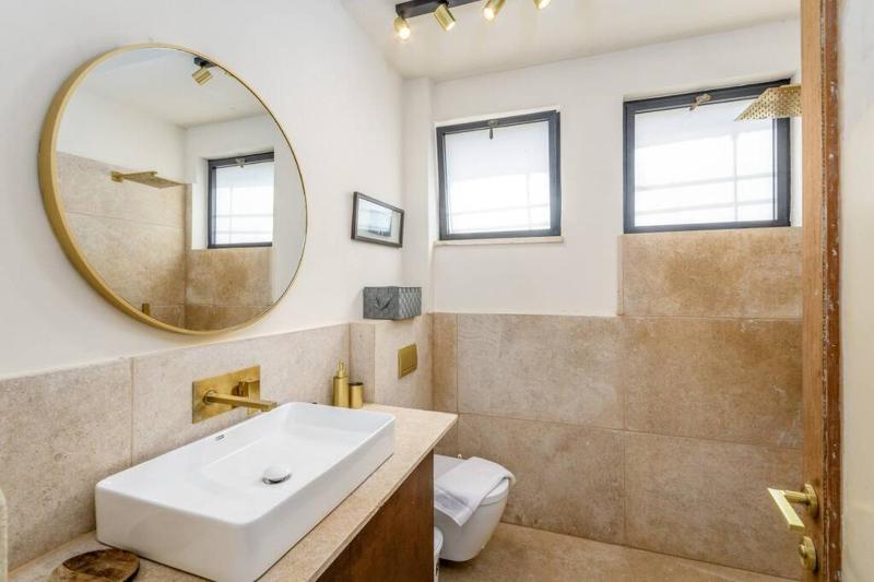 New Bohemian 2Rooms Apt Neve Tzedek - image 16